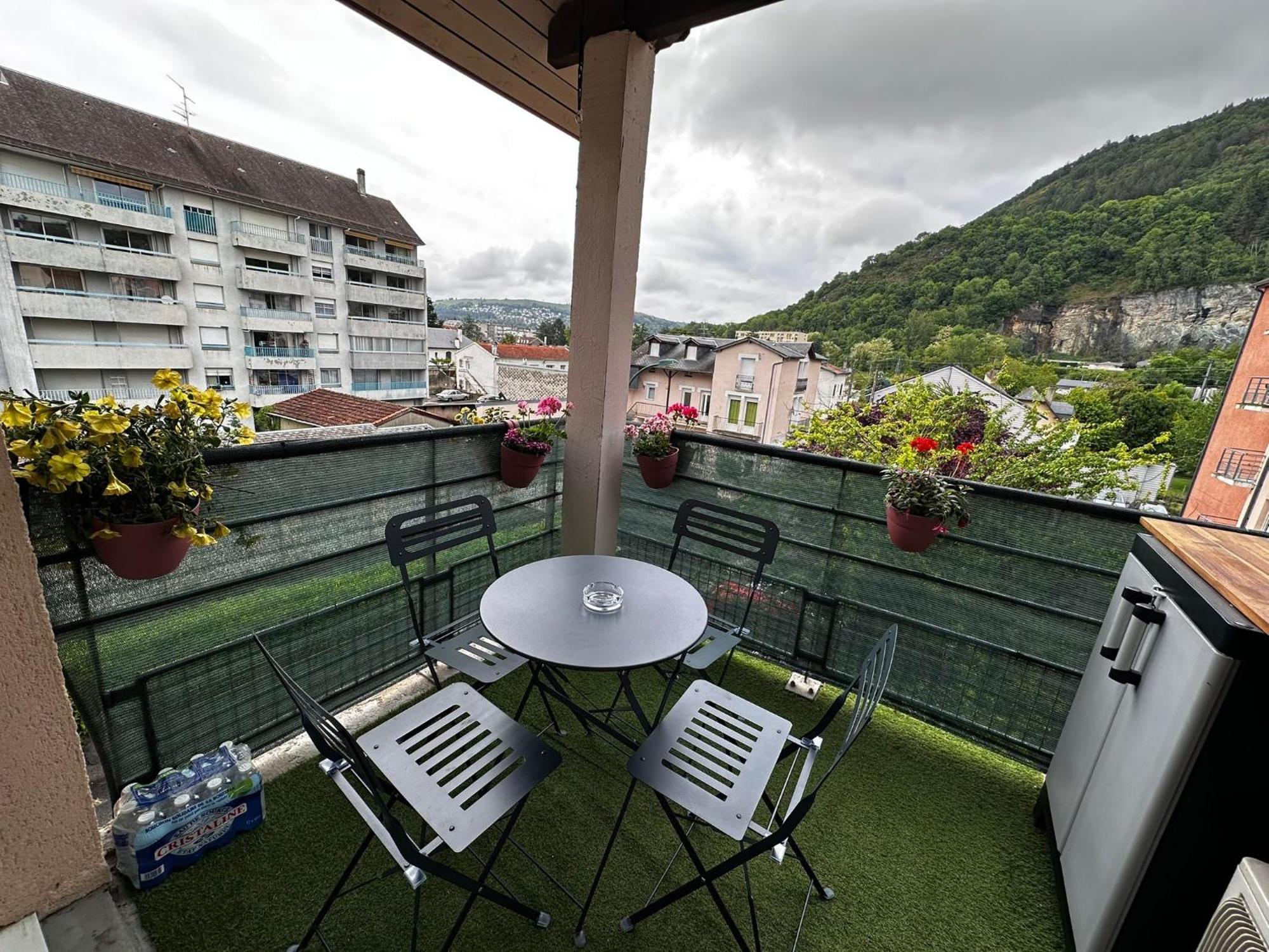 Ararat Apartment ลูร์ด ภายนอก รูปภาพ